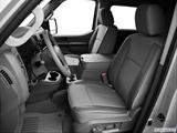  Front seats from Drivers Side photo